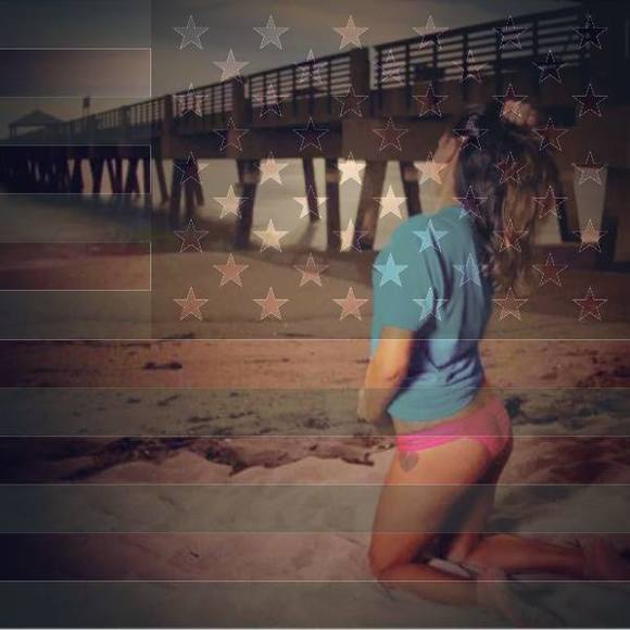 Meet your Posher, Jaclyn - Picture 1 of 1